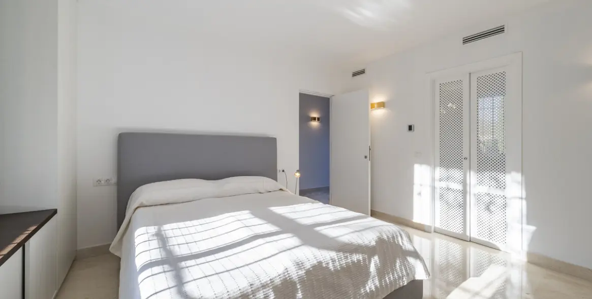 Short-term rent of detached villa in El Madroñal 78