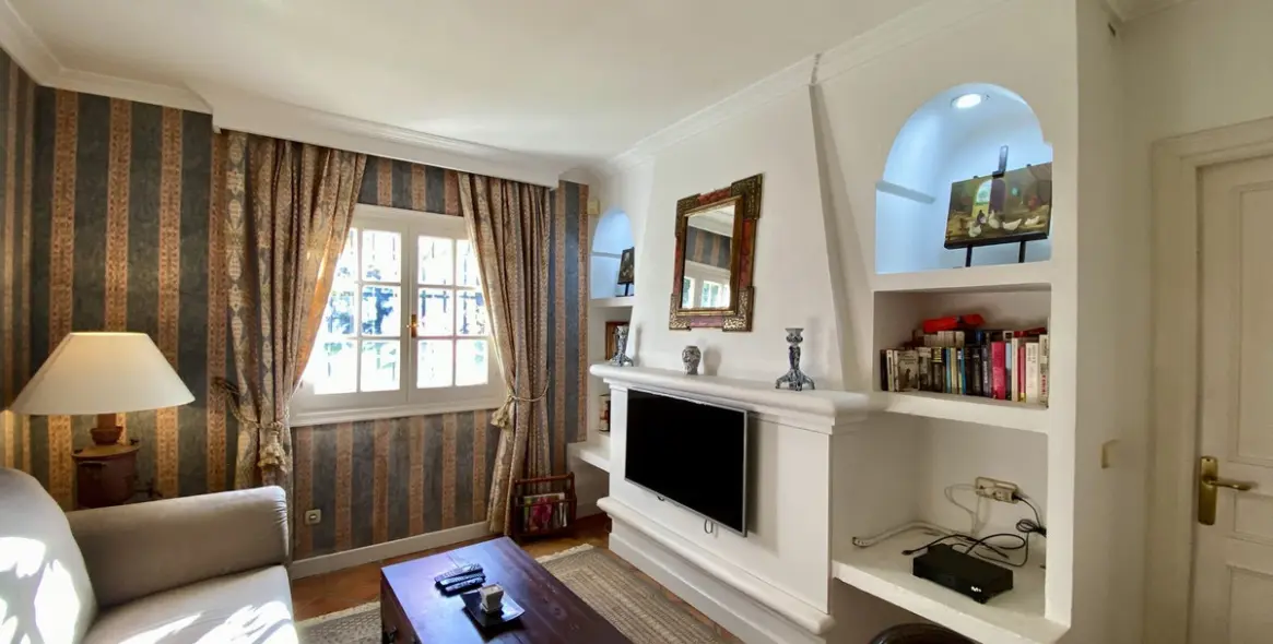 Short-term rent of detached villa in Benahavís 14