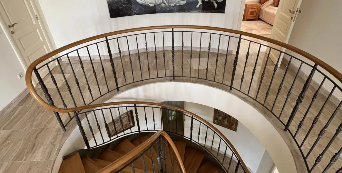 Alquiler a corto plazo de villa independiente en Sierra Blanca 29