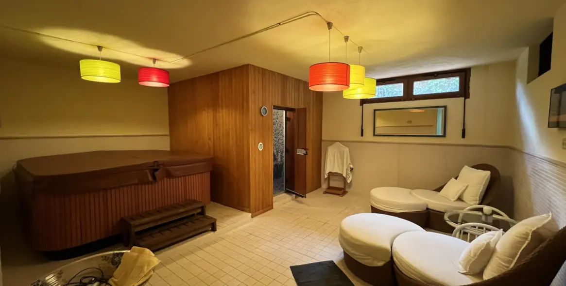 Short-term rent of detached villa in Sierra Blanca 41