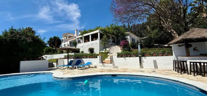 Краткосрочная аренда  отдельно стоящей виллы в Guadalmina Alta 2