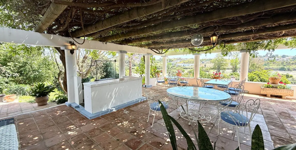 Краткосрочная аренда  отдельно стоящей виллы в Guadalmina Alta 13