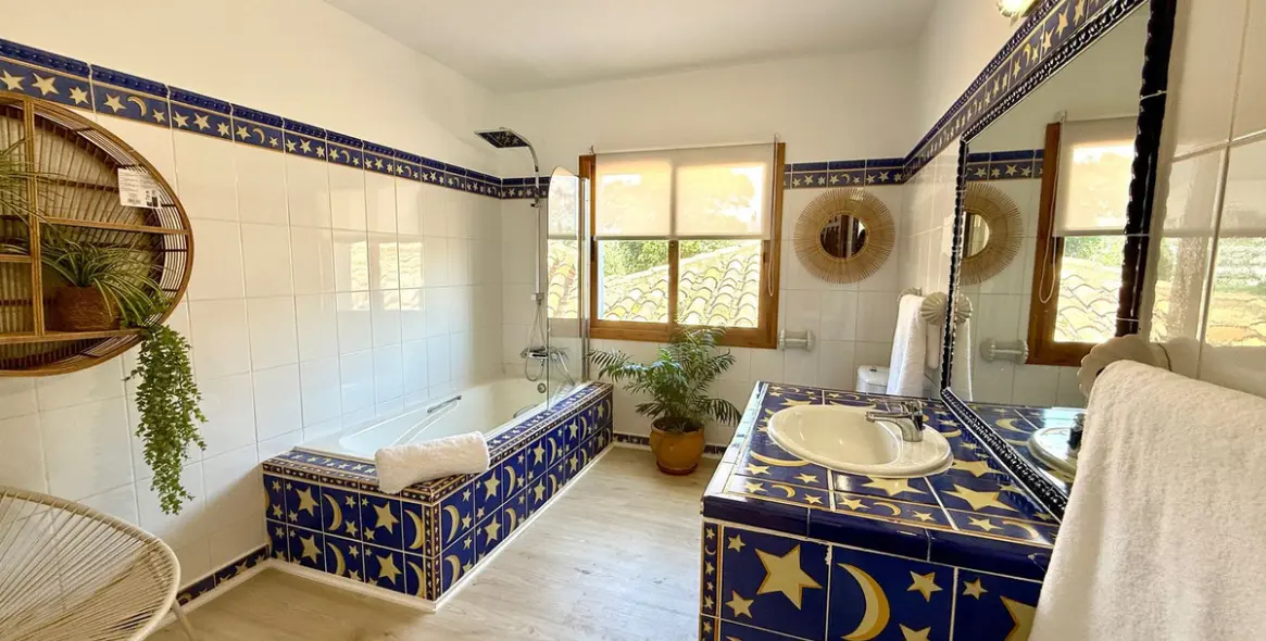 Краткосрочная аренда  отдельно стоящей виллы в Guadalmina Alta 33