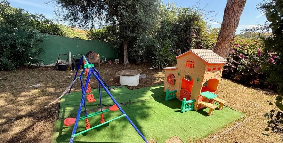 Short-term rent of detached villa in Guadalmina Alta 17