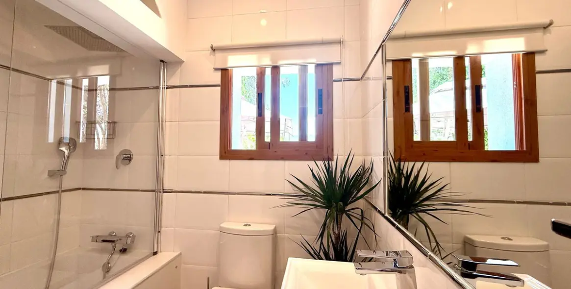 Short-term rent of detached villa in Guadalmina Alta 28