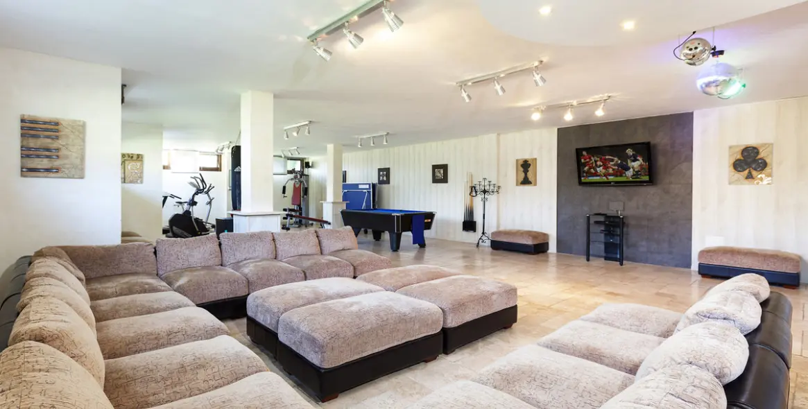 Short-term rent of detached villa in El Madroñal 3