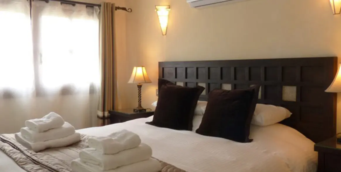 Short-term rent of detached villa in El Madroñal 6