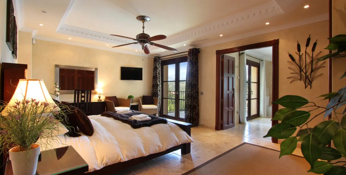 Краткосрочная аренда  отдельно стоящей виллы в El Madroñal 24