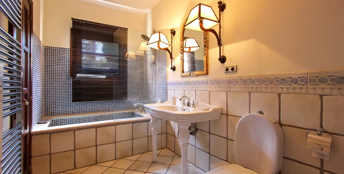 Short-term rent of detached villa in El Madroñal 13