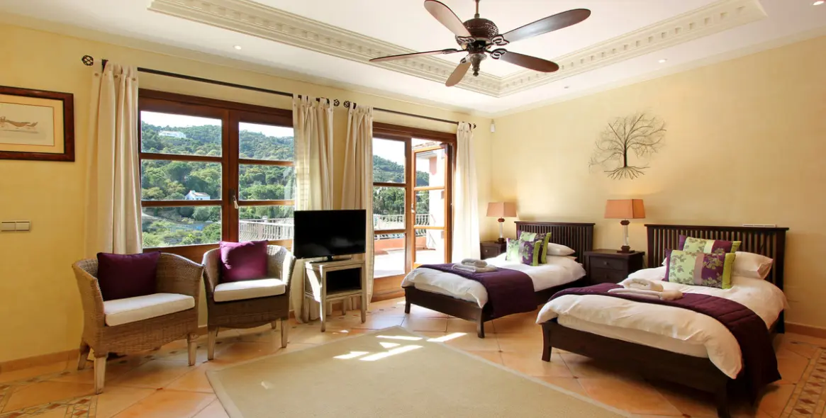 Short-term rent of detached villa in El Madroñal 16