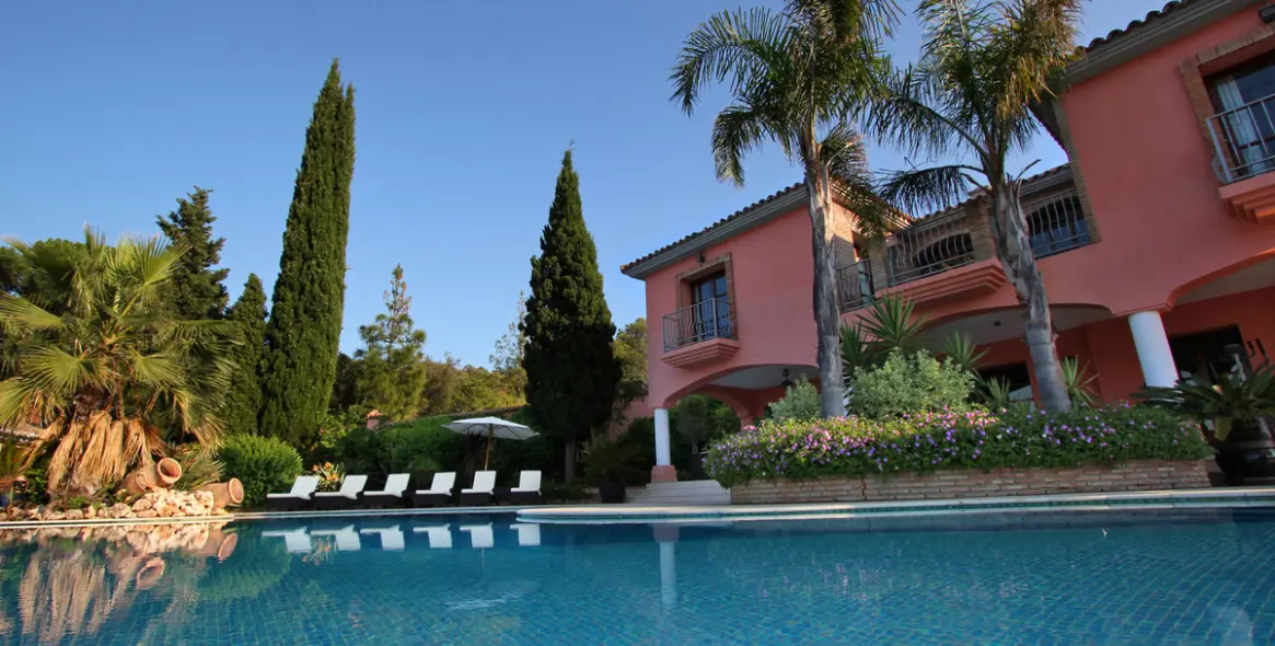 Краткосрочная аренда  отдельно стоящей виллы в El Madroñal 21