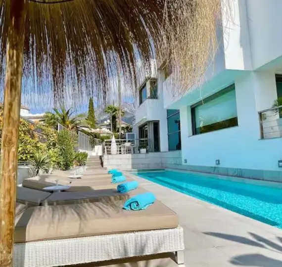 Long-term rent of detached villa in Marbella