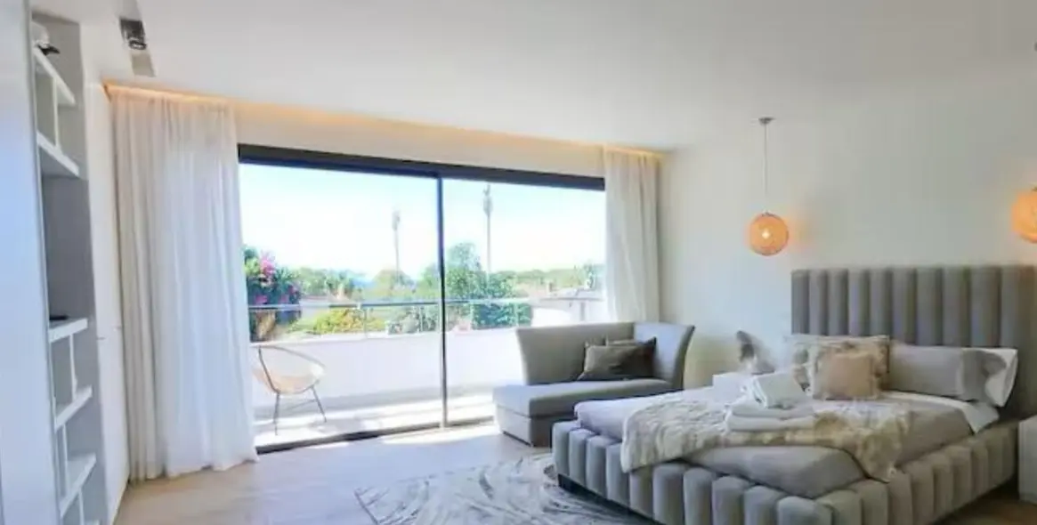 Long-term rent of detached villa in Marbella 16