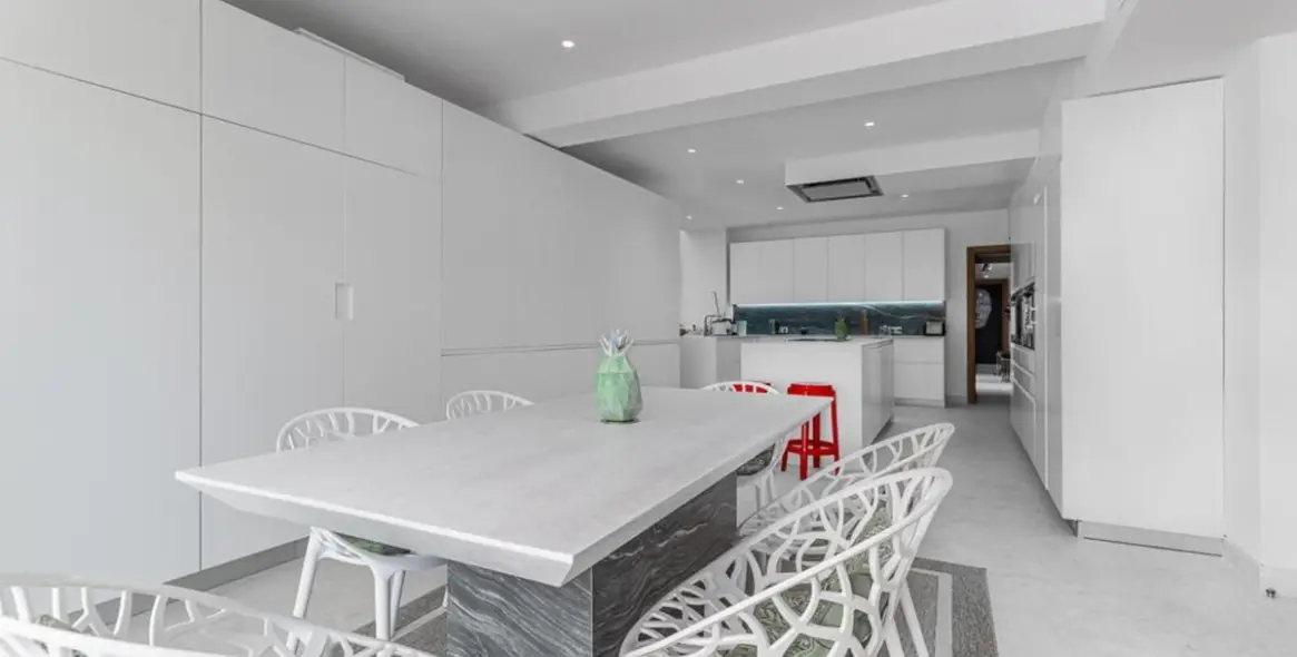 Long-term rent of detached villa in Atalaya 11