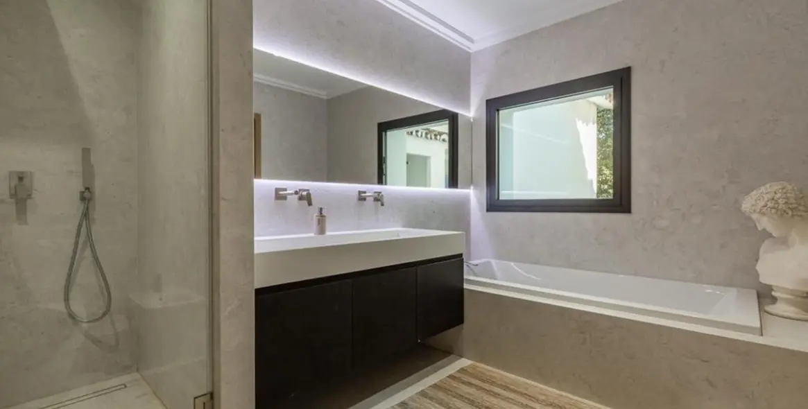 Long-term rent of detached villa in Atalaya 14