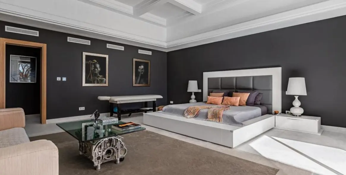 Long-term rent of detached villa in Atalaya 16