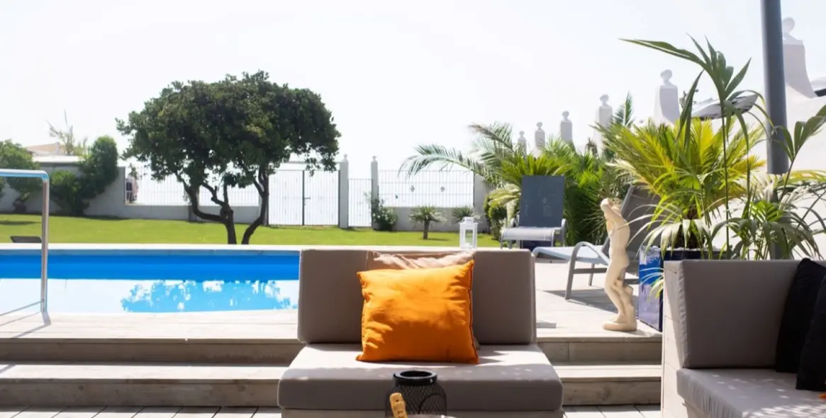 Alquiler a largo plazo de villa independiente en San Pedro de Alcántara 27