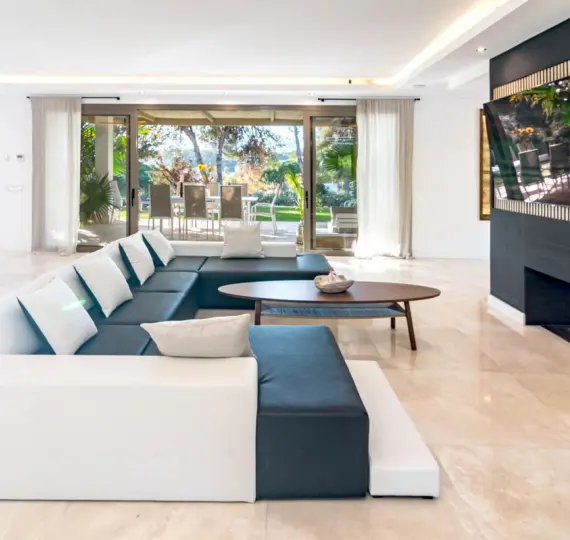 Short-term rent of detached villa in Río Real