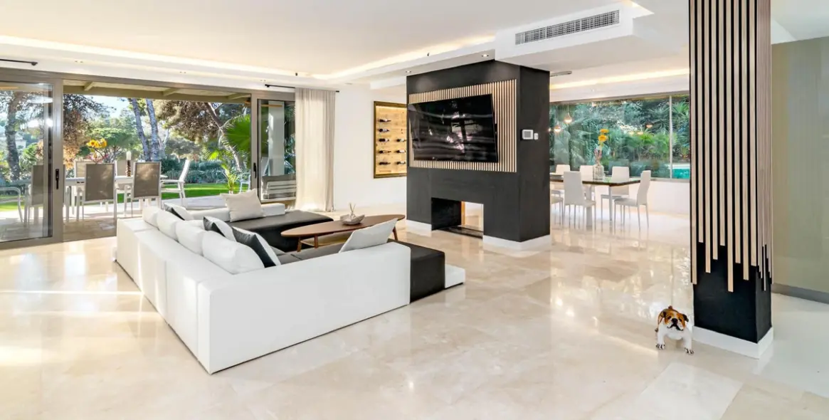 Краткосрочная аренда  отдельно стоящей виллы в Río Real 3