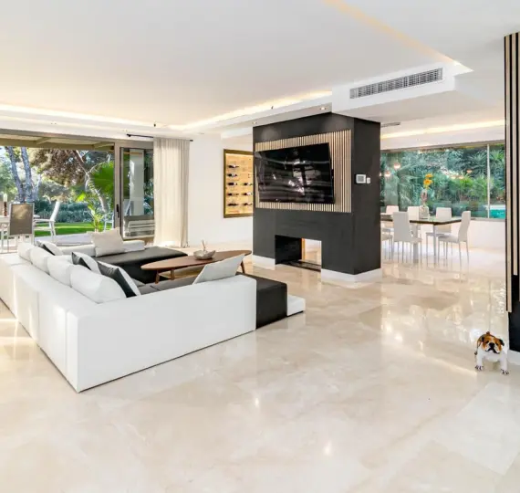 Short-term rent of detached villa in Río Real