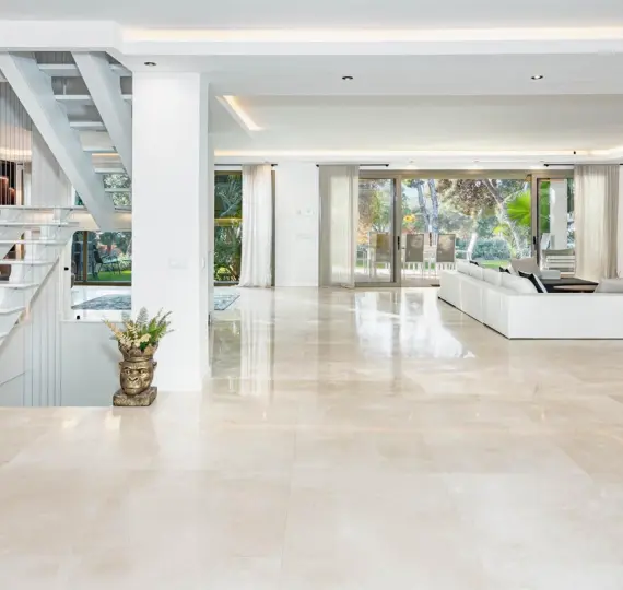 Short-term rent of detached villa in Río Real