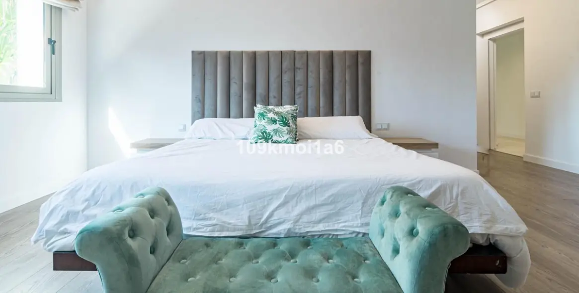 Alquiler a corto plazo de villa independiente en Río Real 21