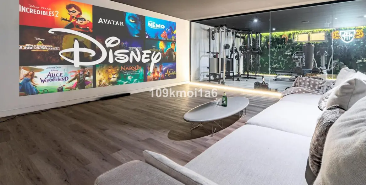 Alquiler a corto plazo de villa independiente en Río Real 22