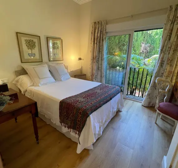 Short-term rent of detached villa in Nagüeles