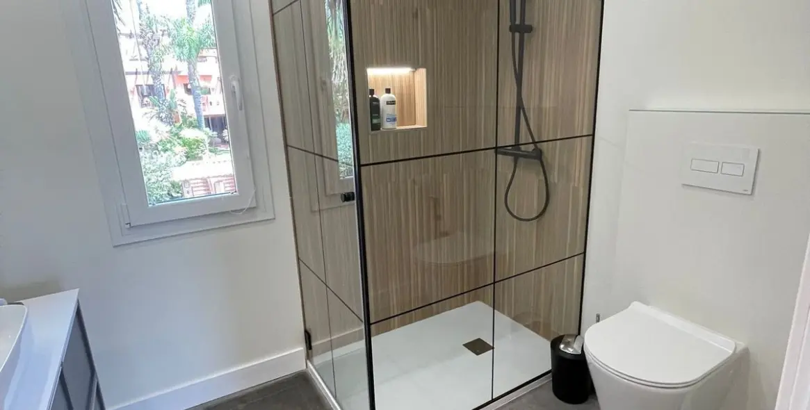 Alquiler a corto plazo de villa independiente en Nagüeles 32