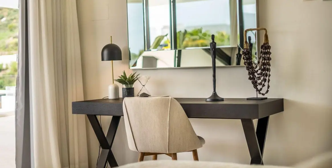 Long-term rent of detached villa in Nueva Andalucía 18