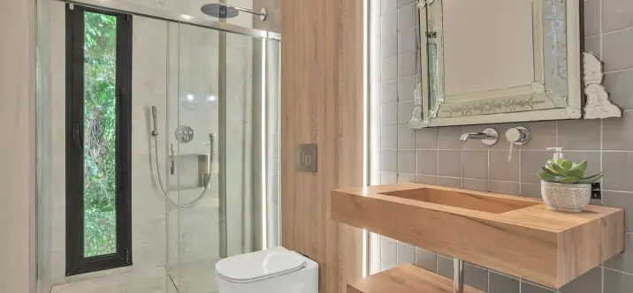 Short-term rent of detached villa in Marbella 0