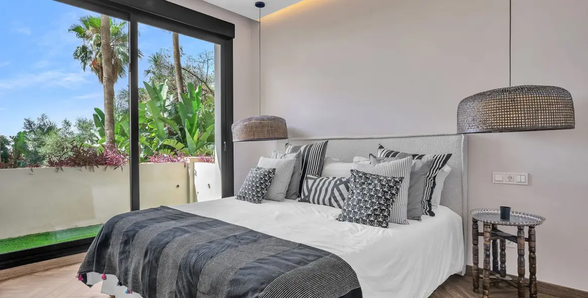 Краткосрочная аренда  отдельно стоящей виллы в Marbella 9