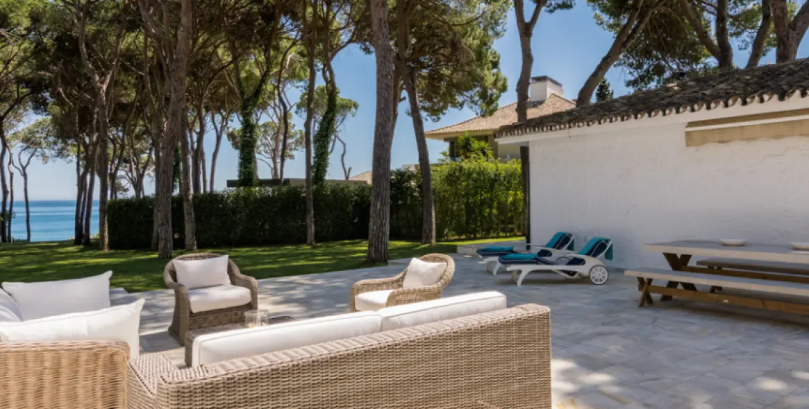 Краткосрочная аренда  отдельно стоящей виллы в The Golden Mile 14