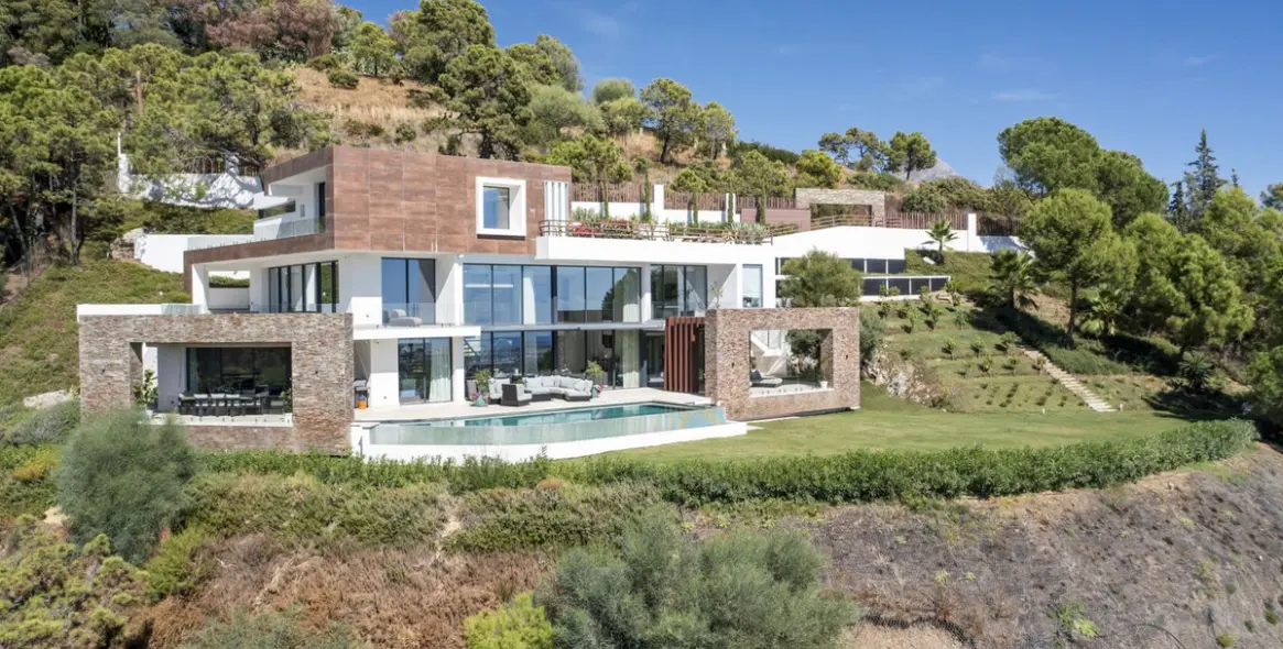 Short-term rent of detached villa in El Madroñal 1