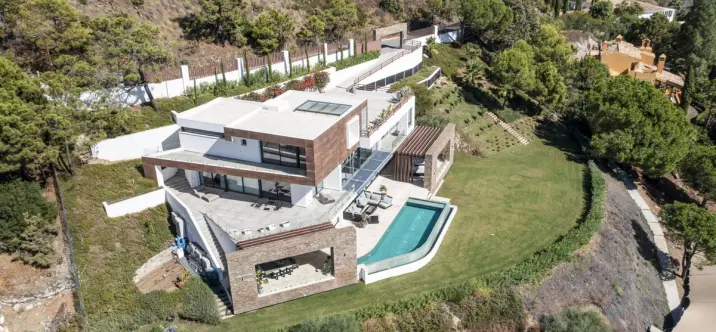 Short-term rent of detached villa in El Madroñal 2