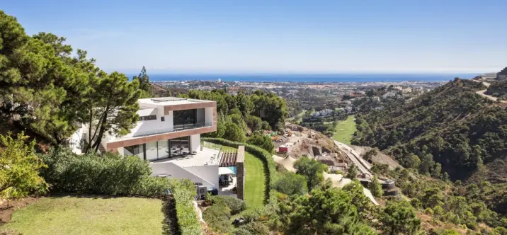 Short-term rent of detached villa in El Madroñal 4