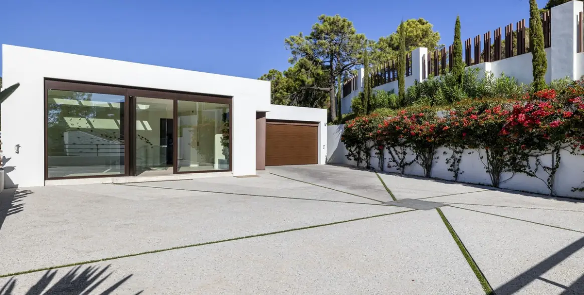 Short-term rent of detached villa in El Madroñal 6