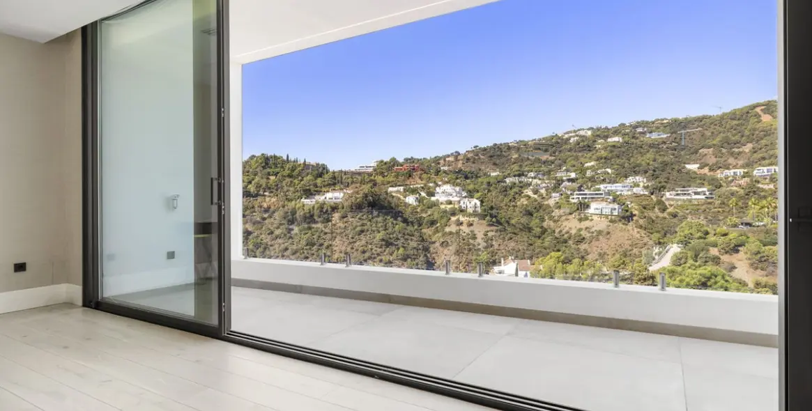 Short-term rent of detached villa in El Madroñal 14