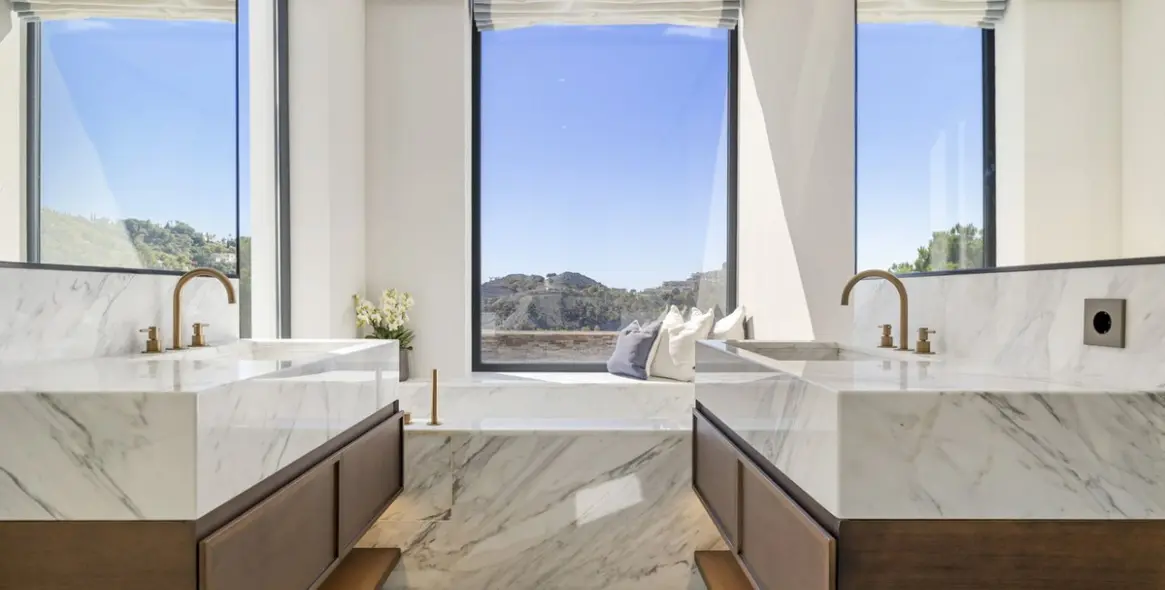 Краткосрочная аренда  отдельно стоящей виллы в El Madroñal 44