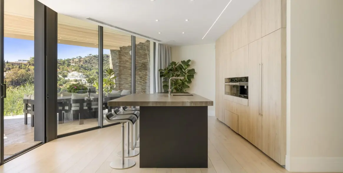 Краткосрочная аренда  отдельно стоящей виллы в El Madroñal 63