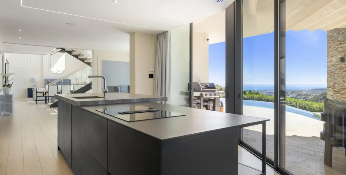 Краткосрочная аренда  отдельно стоящей виллы в El Madroñal 67