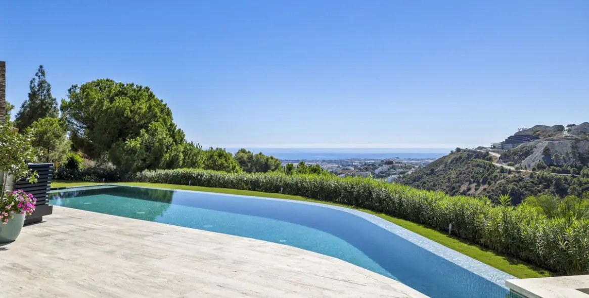 Краткосрочная аренда  отдельно стоящей виллы в El Madroñal 78