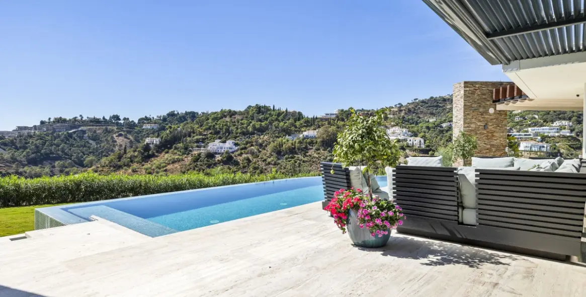 Краткосрочная аренда  отдельно стоящей виллы в El Madroñal 80