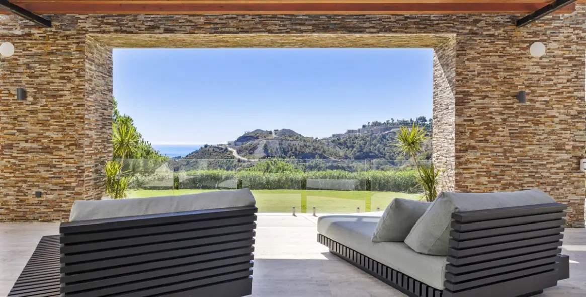 Краткосрочная аренда  отдельно стоящей виллы в El Madroñal 82