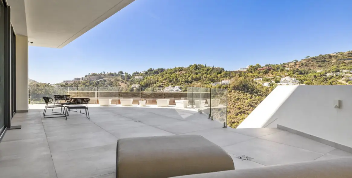 Short-term rent of detached villa in El Madroñal 59