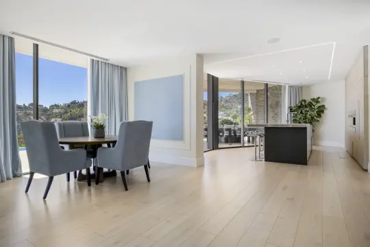 Image 116 thumb