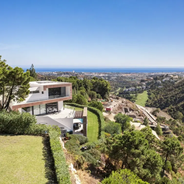 Short-term rent of detached villa in El Madroñal