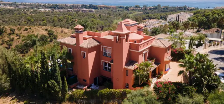 Краткосрочная аренда  отдельно стоящей виллы в Río Real 0