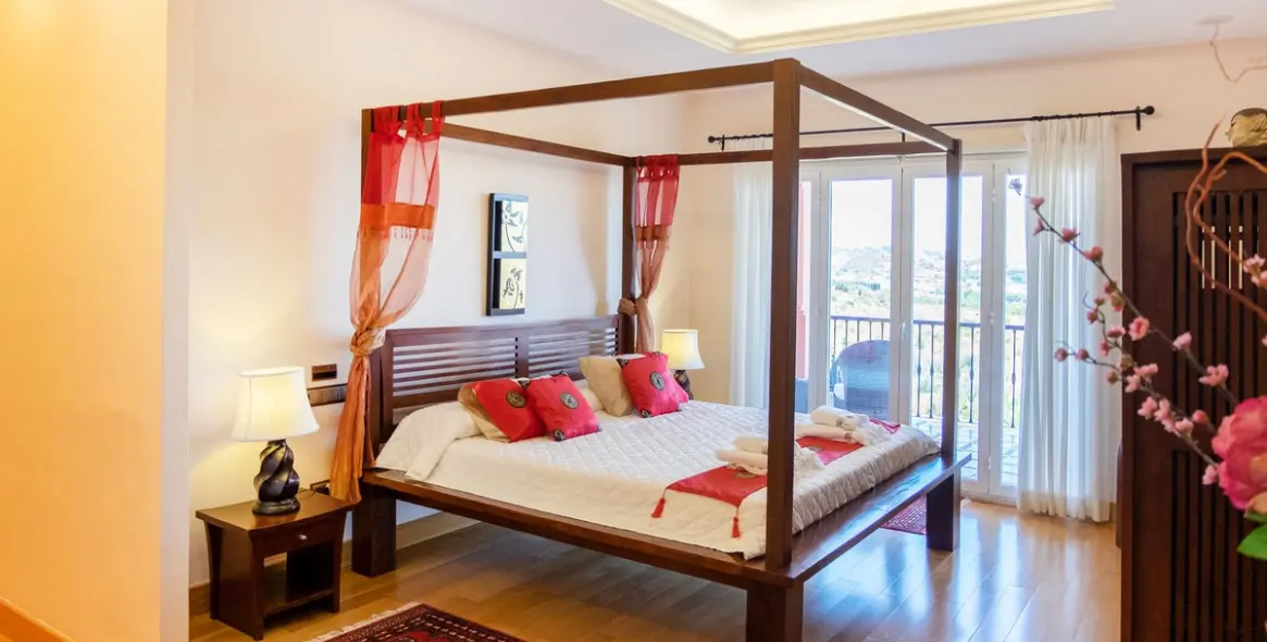 Краткосрочная аренда  отдельно стоящей виллы в Río Real 3