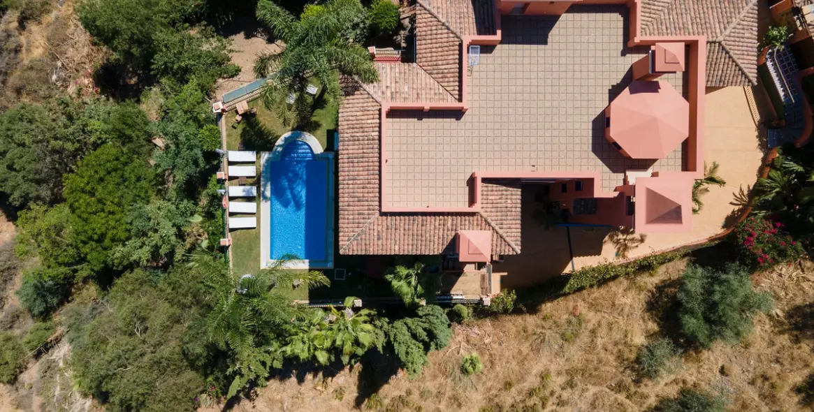 Краткосрочная аренда  отдельно стоящей виллы в Río Real 15